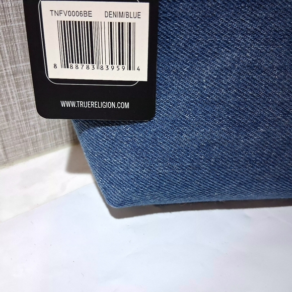 TRUE RELIGION Women's Cosmetic Toiletry Travel Bag Denim BRAND-NEW w/tag - Picture 7 of 8